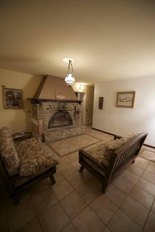 Agriturismo Paradiso41 Asyż Zewnętrze zdjęcie