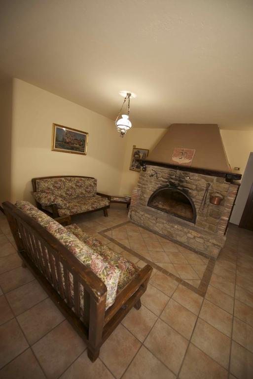 Agriturismo Paradiso41 Asyż Zewnętrze zdjęcie